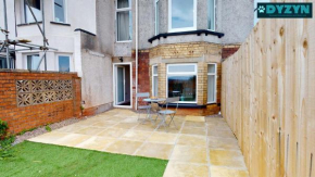 One Bed Apartment Newport - Garden - Parking - By DYZYN